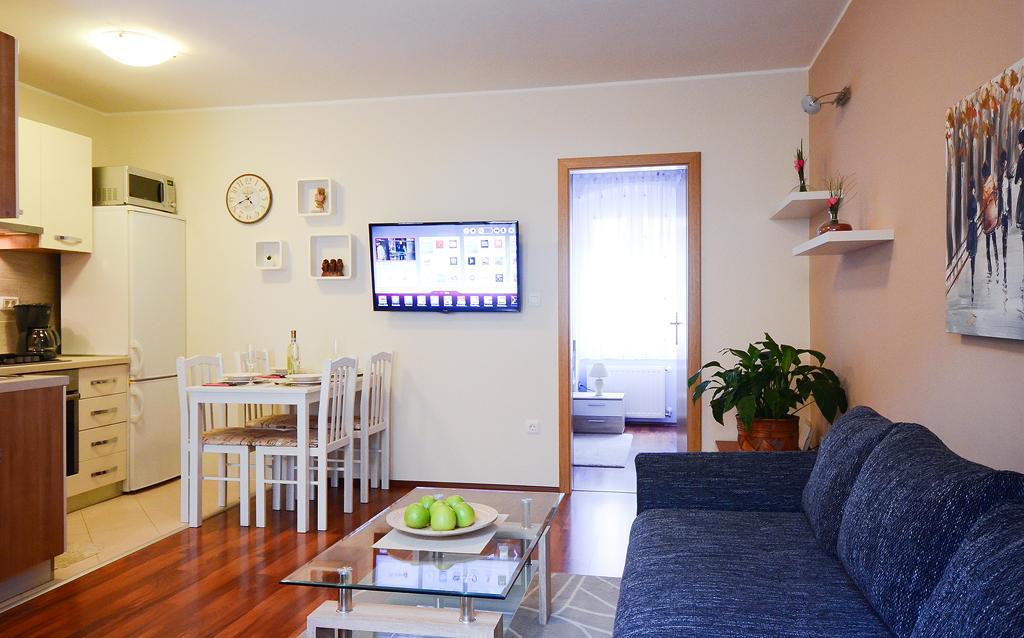 E&E Apartment Arena With Free Private Parking Pula Luaran gambar